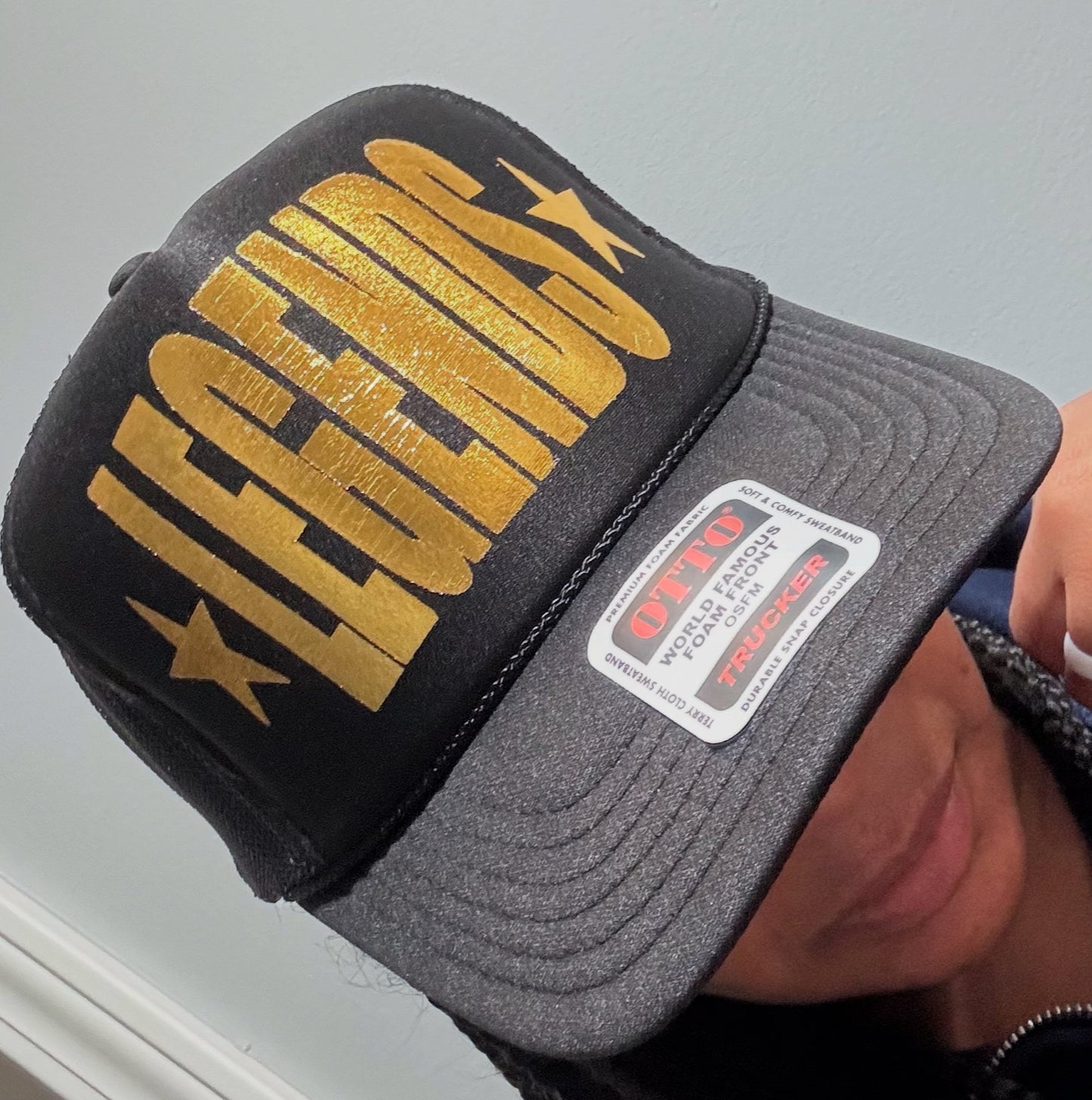 *LEGENDS* TRUCKER HAT