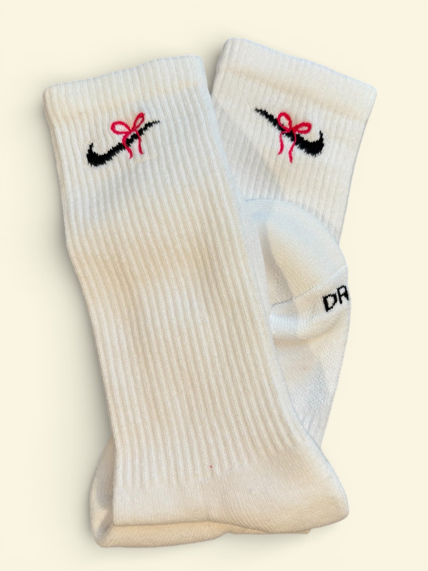 EMBROIDERED NIKE CREW SOCKS